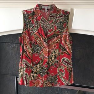 Exquisite sleeveless paisley blouse